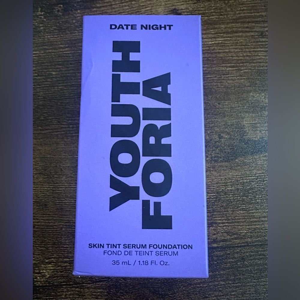 Youthforia Date Night Skin Tint Serum Foundation # 260